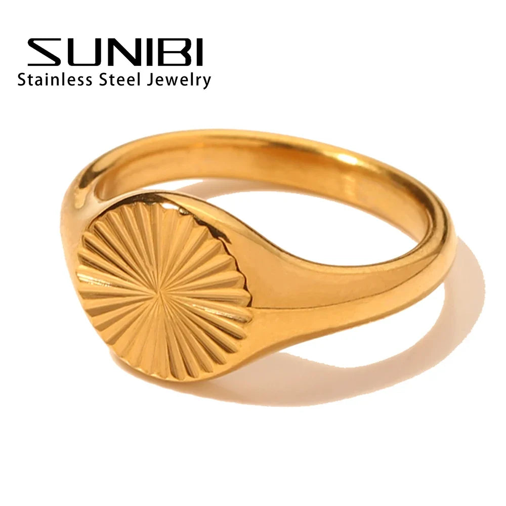 Wave Signet Ring