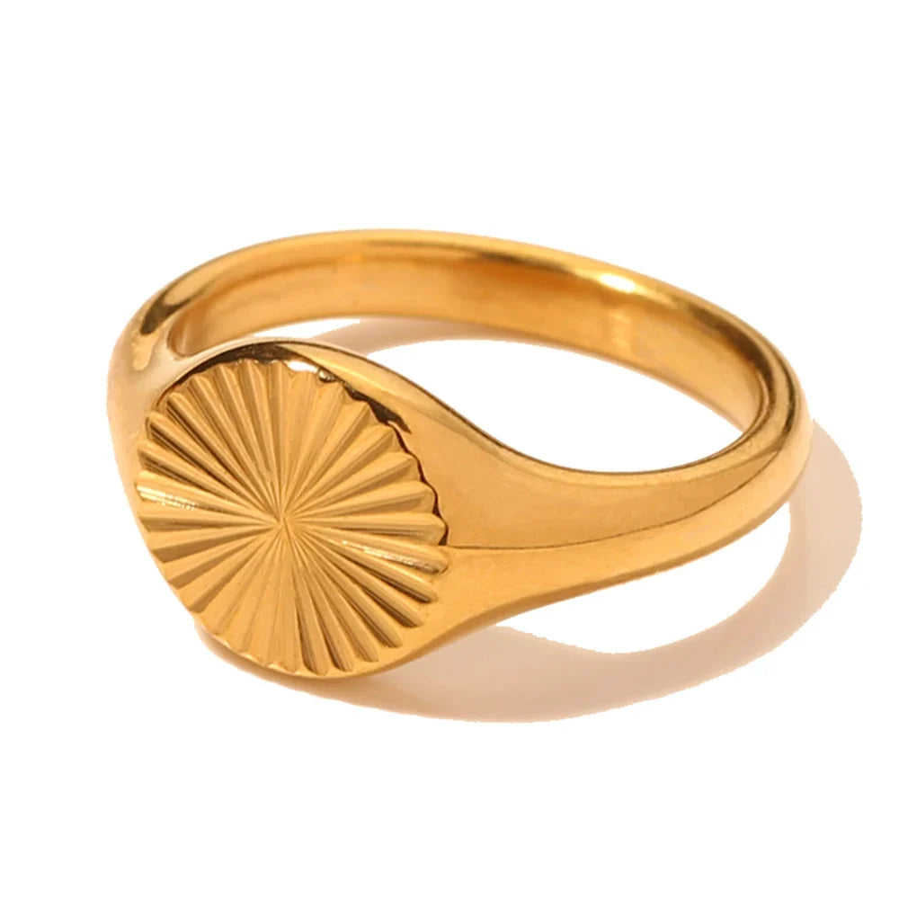 Wave Signet Ring