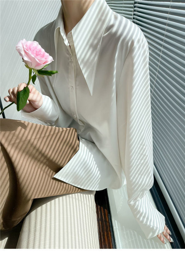 Pointed-Collar White Blouse