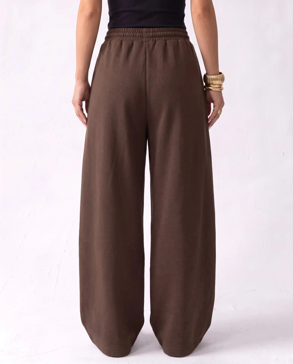 Pleated Wide-Leg Trouser